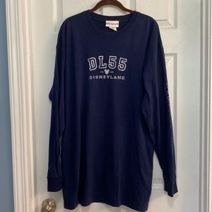 Disneyland long sleeve T-shirt size Medium